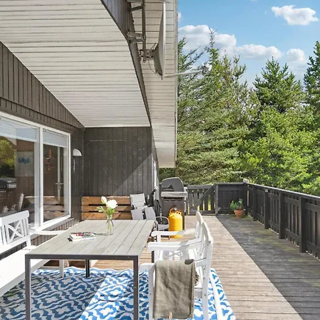 بيت للعطل 3 Bedroom Awesome In *