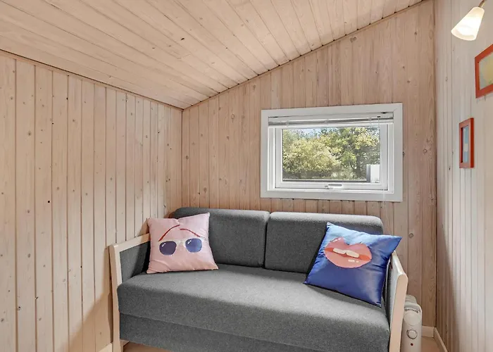 3 Bedroom Awesome In